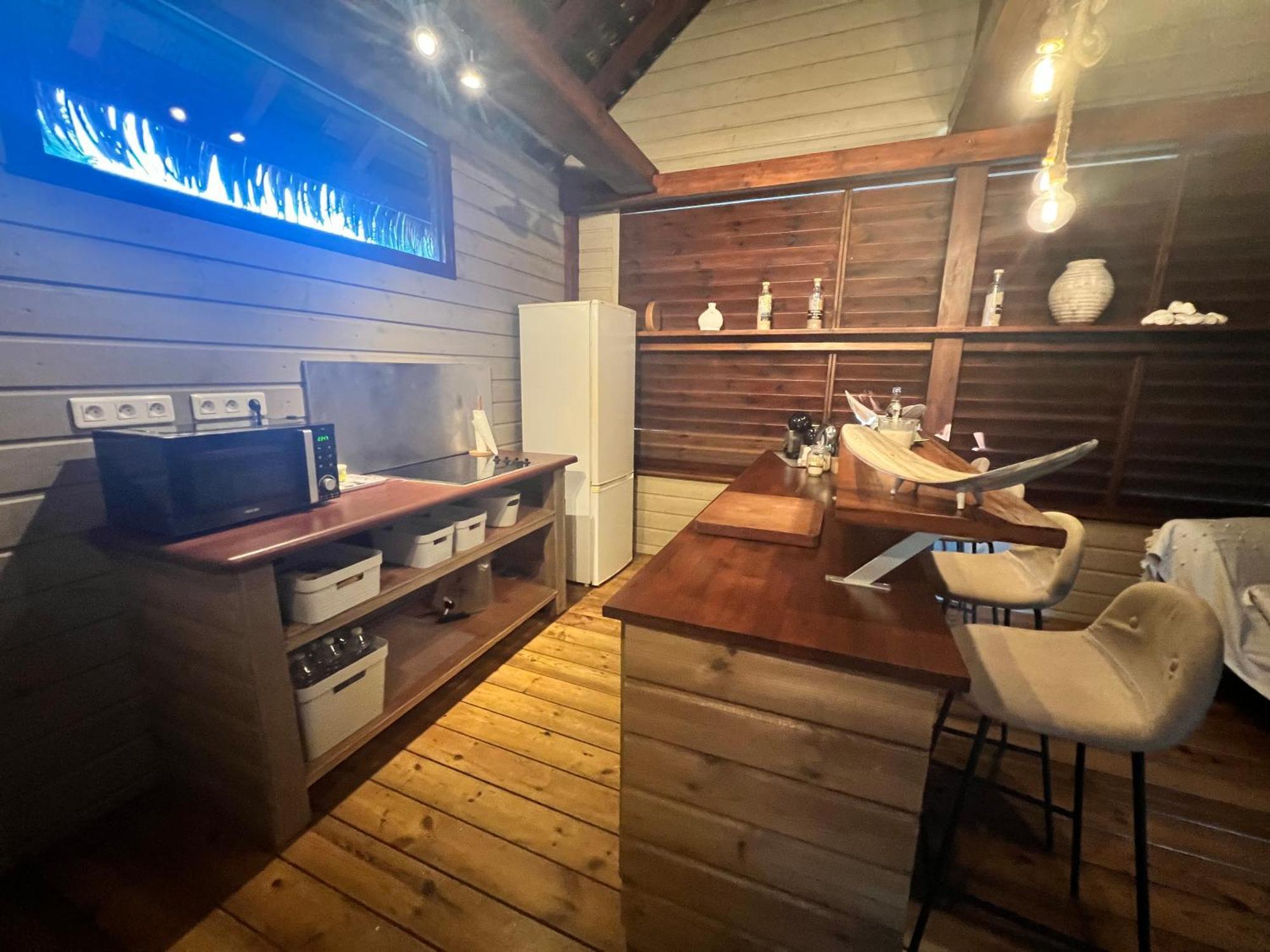 Eden Chalet, Spa Privatif Les Abymes Εξωτερικό φωτογραφία